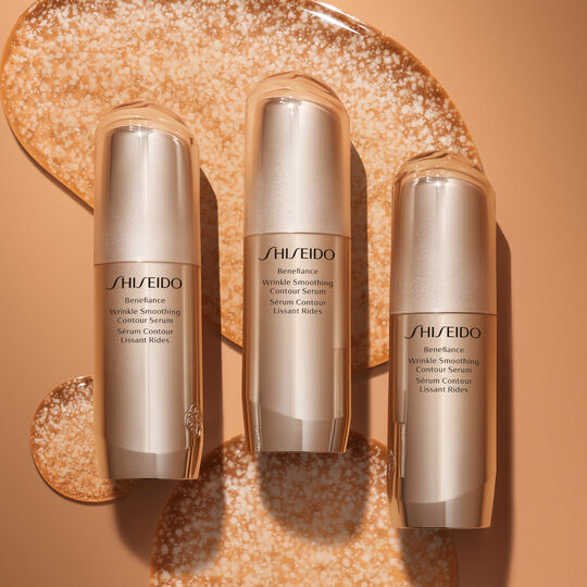 Shiseido Benefiance Wrinkle Smoothing Day Emulsion giúp tăng cường khả năng hấp thụ các thành phần dưỡng da, cho làn da khỏe mạnh, mượt mà