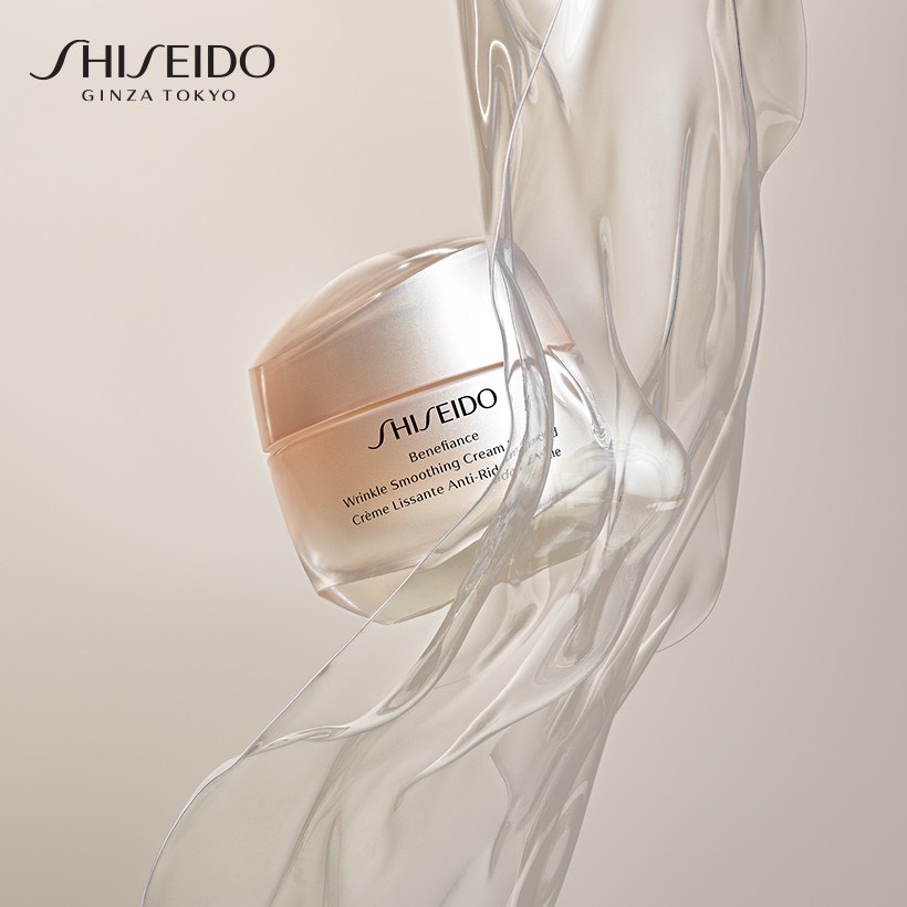 Shiseido Benefiance Wrinkle Smoothing Cream duy trì độ ẩm cần thiết để làn da luôn căng mịn