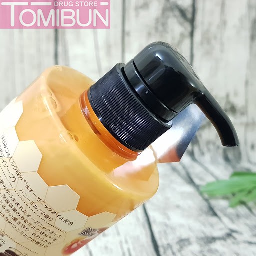 SỮA TẮM HONEY OIL IN TYPE DƯỠNG ẨM, LÀM MỊN DA DAIICHISEKKEN 500ML